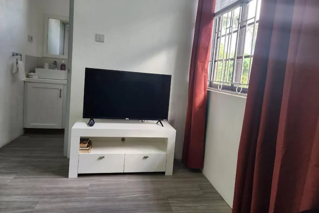 Spice Isle Apt 3 D'Arbeau Apartment